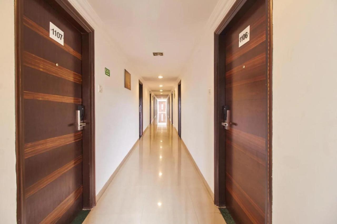 Hotel Shirdi Sai Wada エクステリア 写真