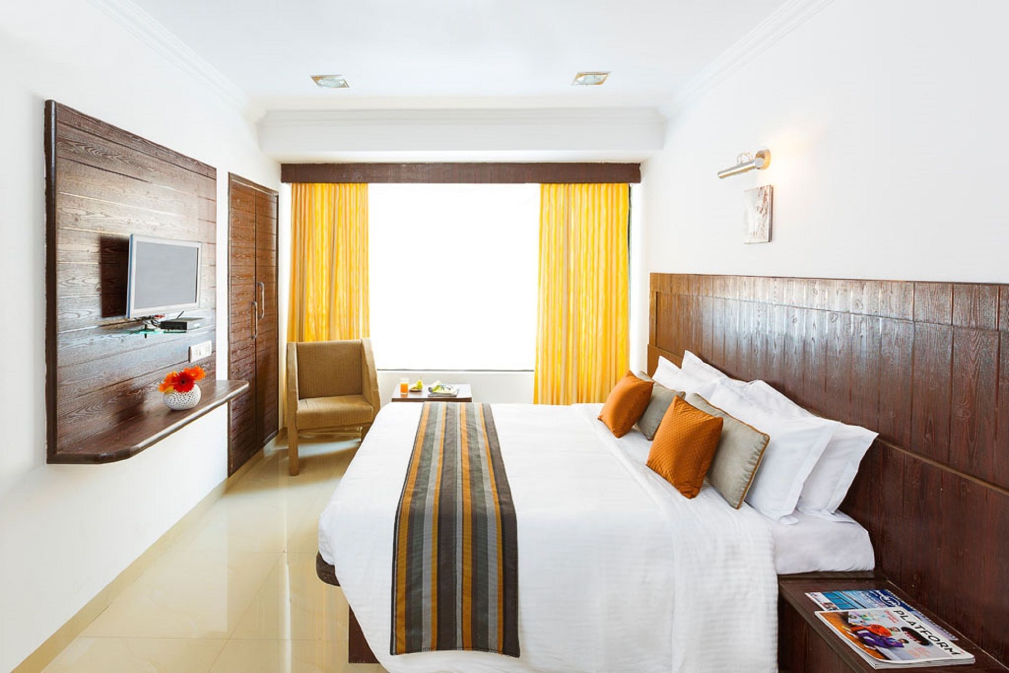 Hotel Shirdi Sai Wada エクステリア 写真